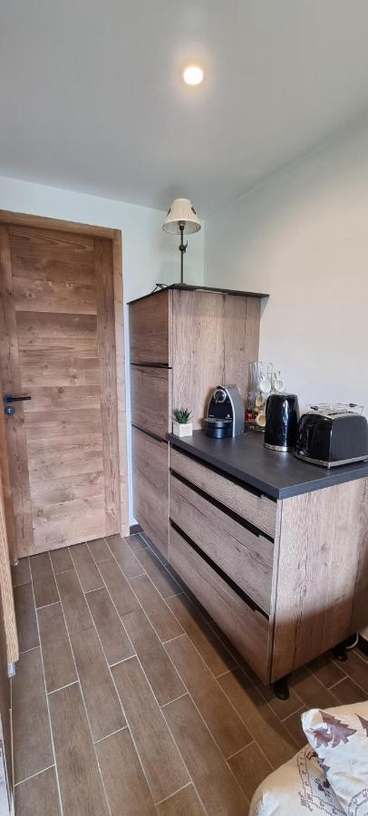 Studio Uissan Pour 5 Personnes A Cote Des Pistes Huez Exterior photo